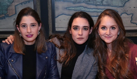  Daniela Yamín, Dinorah de la Torre e Ivonne Guajardo.