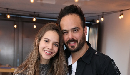  Marifer Ramírez y Frankie Gutiérrez.