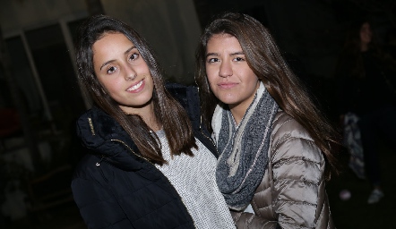  Fer Morales y Regina Martínez.