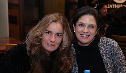  Lorena Quiroz y Daniela Gutiérrez.