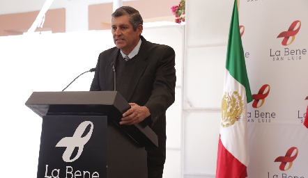  Pablo Julián Madrid, Presidente de la H. Junta Directiva de la Sociedad de Beneficencia Española A.C.