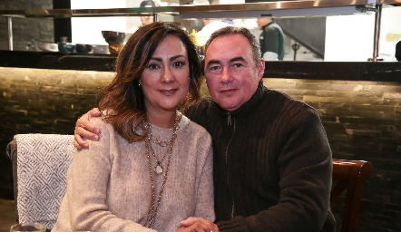  Claudia y Jorge Espino.