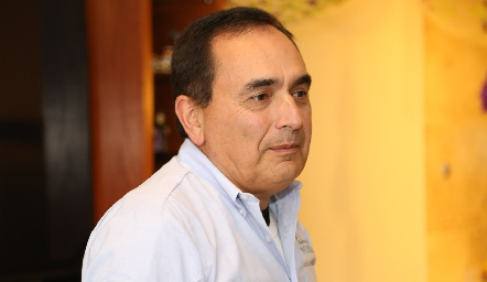  Guillermo Noyola.