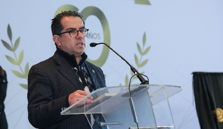  Guillermo Aldrett, Presidente de Industriales Potosinos, A.C..