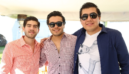  Pablo, Gerardo Rodríguez y Mauricio .