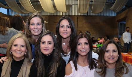  Maricarmen Pérez, Raquel Jiménez, Ivette Coulón, Gaby Acosta, Karla Díaz y Mariel Quevedo.