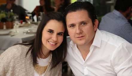  Alejandra Elías y Alberto Bejarano.