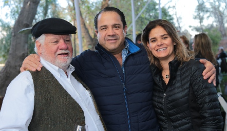  Guillermo Pizzuto, Aldo Pizzuto y Marcela Benavente.