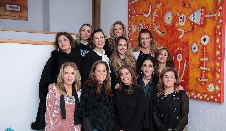  María Luisa, Roxana, Liliana, Claudia, Gabriela, Patricia, Mónica, Lupita, Paty, Paty, Maribel y Adriana.