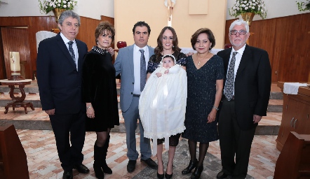  Virgilio Garza, Isa Cabrera de Garza, Virgilio, Gabriela y Lucía Garza, María del Socorro y Manuel Ponce.