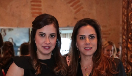  Alejandra Rodríguez y Fer González.