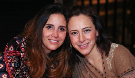  Ana Luisa Díaz De León y Sandra Aldrete.