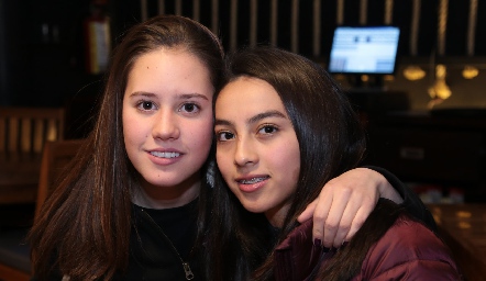  Nuria Manzo e Isabella Salazar.