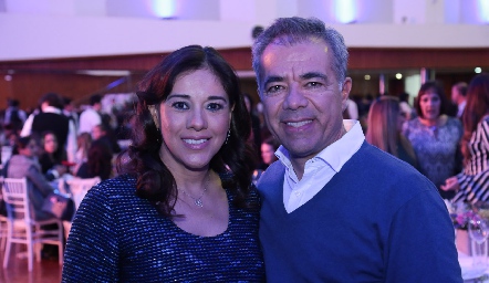  Marcela Batres y Porfirio Flores.