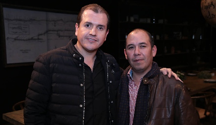  Ricardo Garza y Francisco Gutiérrez.