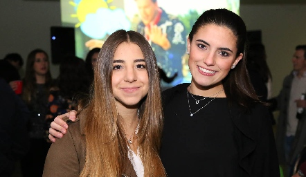  Estefanía Leija y María Dolores Gómez.