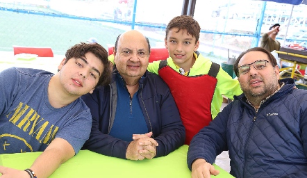  Juan Pablo, Juan, Arturo y Moisés Payán.