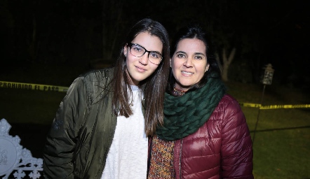  Natalia Gómez y su mamá Cynthia Sánchez.