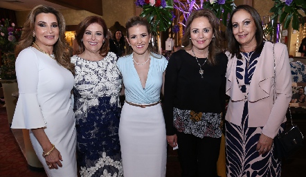  Bertha Barragán, Laura de Cadena, Laura Cadena, Lorena y Leticia Castro.