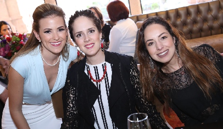  Laura Cadena, Ana Gaby Mina y Jalma Payán.