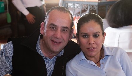  Mauricio Ayala y María José Báez.