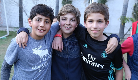  Marcelo, Cali y Daniel.