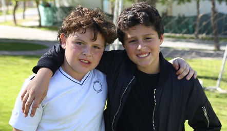  Juan Pablo y Mau.