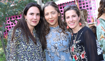  Ana Greta Ibáñez, Lore Aldrete y Sofía Rueda.