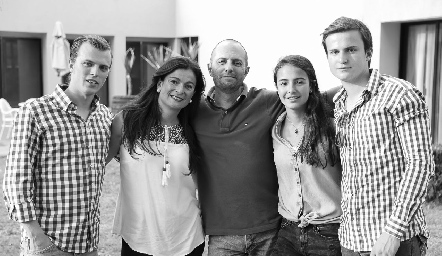  Familia Corripio Lozano.