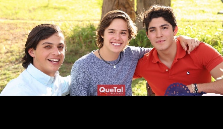  Pato Rodríguez , Manuel Lozano y José Armando Martínez.