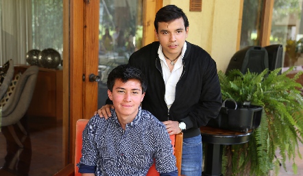  Sebastián Cruz y Pablo Chávez .