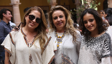  Verónica Aguirre, Luz Elena Solana e Isa Torres.