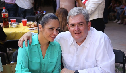  Lili Andrade y Miguel Cardoza.