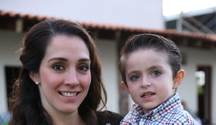  Judith Gómez y Matías.