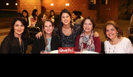 Vicky Cabrero, Sofía Gómez, Lucía González, Lety Espinosa y Conchita Maza.