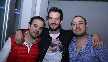  Alejandro Granados, Ricardo Torres y Luis González.
