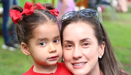  Ximena y Pituca Escartín.