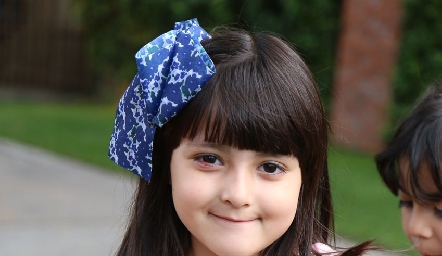  Ana Isabel.