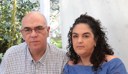 Javier González y Carolina Abud Ocaña.
