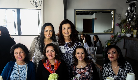  Carla Ruiz, Rosy Vázquez, Ana Paty Ordoñez, Mónica Alcalde, Lupita López y Katy Hernández.