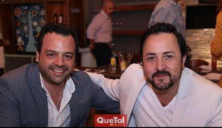  Rodrigo Medellín y Salim Gutiérrez.