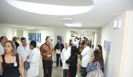  Médicos del Hospital Ángeles.