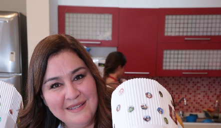  Deyanira Cázares y Alonso García.