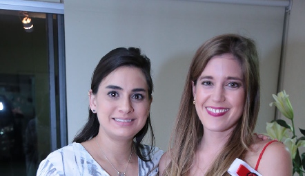  Montse Muñiz y Araceli Palau.