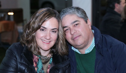  Gabriela Bárcena y Gerardo Córdova.