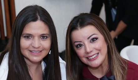 Rocío Morales, Elvia Hernández y Maribel Torres.
