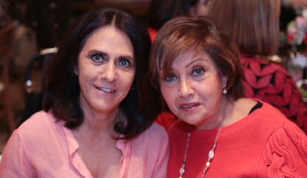 Tichis Araiza y Betylú Nieto.