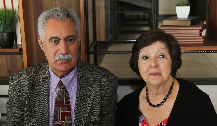  Raúl Reynoso y María González.