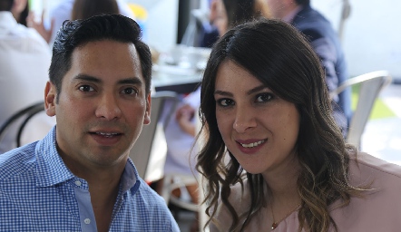  Rodrigo y Janeth González.