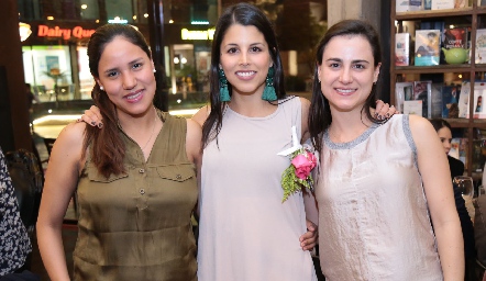  Saide Chevaile, Lucía González y Susana Schekaibán.